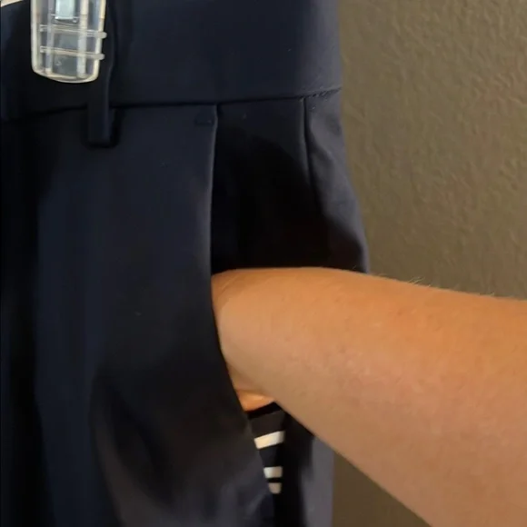 Tory Burch, size 12, women’s Navy Pants - Picture 3 of 9